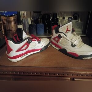Jordan Men's White and Red Sneakers